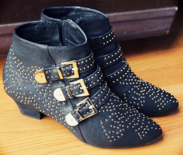 bottines cloutees jeffrey campbell