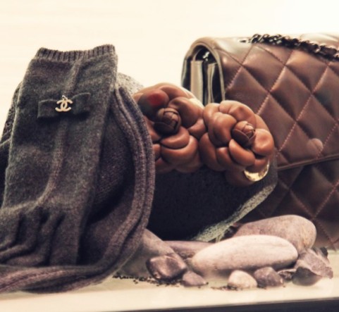 Chanel gloves winter